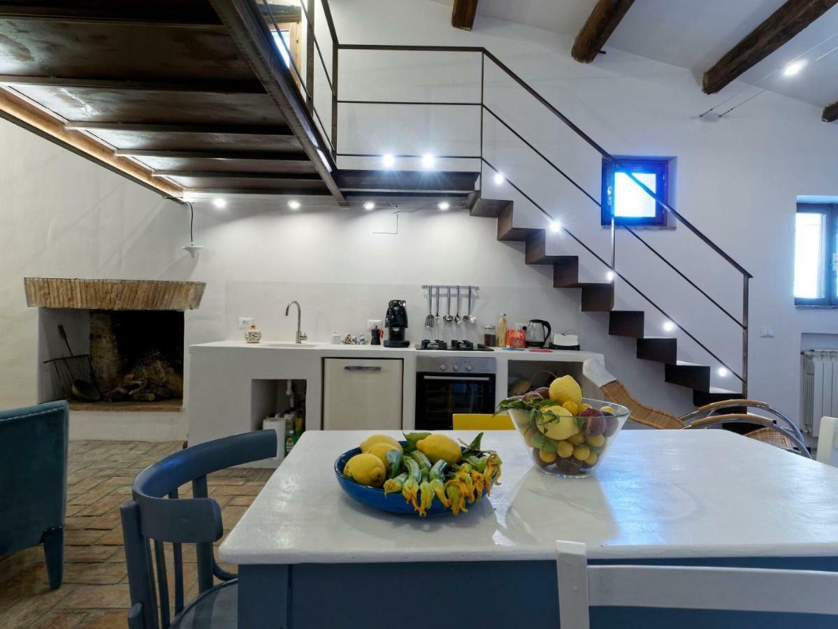Apartmán L'Arrocco - La Torre Col Mare Sul Tetto Tarquinia Exteriér fotografie